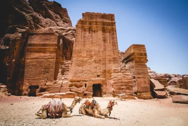 The Best 4 Day Jordan Group Tour Petra to Wadi Rum (Group tour every Sunday)